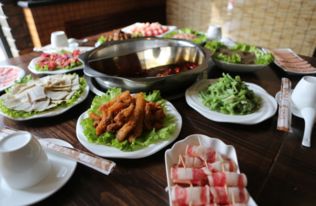 探秘餐饮连锁加盟店排行榜 连锁餐饮市场的崛起与消费趋势